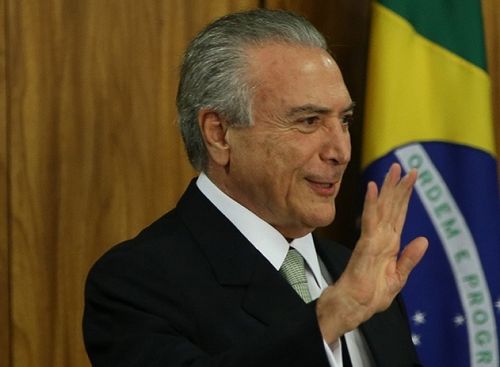 Мишел темер официально стал президентом бразилии
