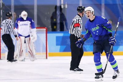 Странные подробности положительной допинг-пробы словенского хоккеиста